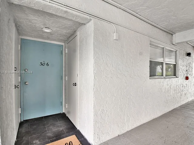 1750 NW 3rd Ter # 306C, Fort Lauderdale FL 33311