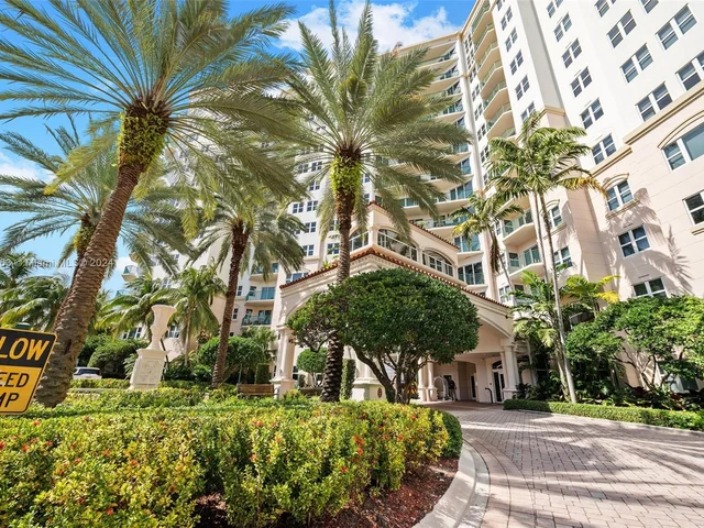 19900 E Country Club Dr # 1018, Aventura FL 33180