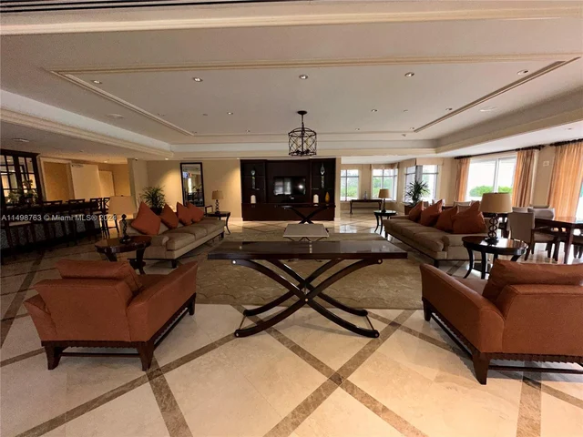 19900 E Country Club Dr # 1018, Aventura FL 33180