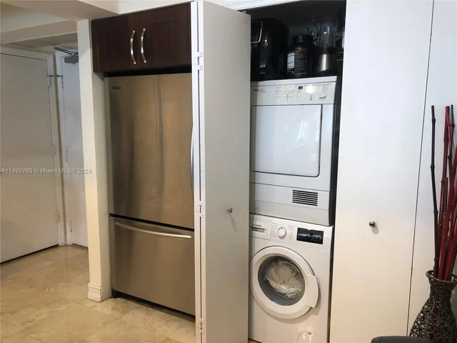 19900 E Country Club Dr # 1018, Aventura FL 33180