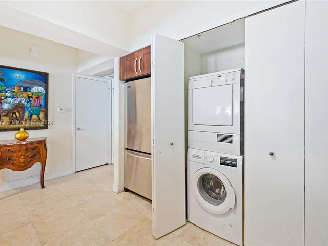 19900 E Country Club Dr # 1018, Aventura FL 33180