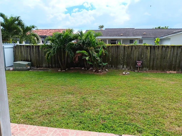 13042 SW 5TH ST, Miami FL 33184