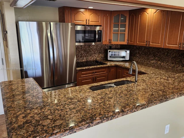 995 SW 84th Ave # 408, Miami FL 33144