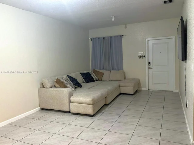 432 NE 4th Ave, Florida City FL 33034