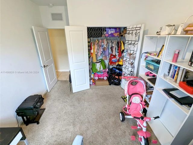 432 NE 4th Ave, Florida City FL 33034