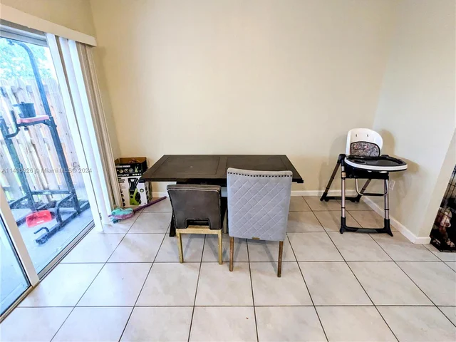 432 NE 4th Ave, Florida City FL 33034