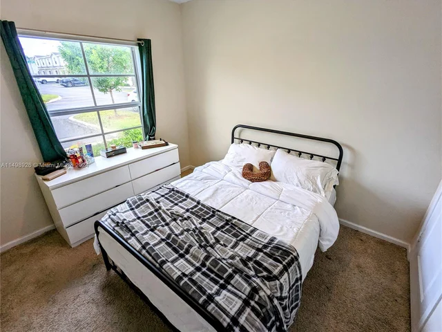 432 NE 4th Ave, Florida City FL 33034