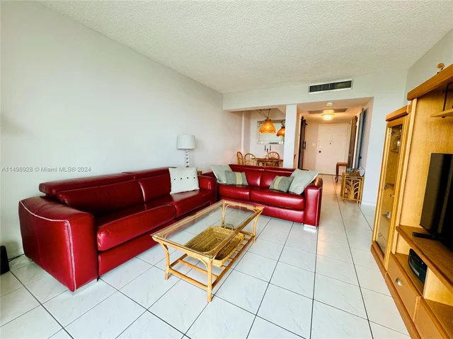 5401 Collins Ave # 622, Miami Beach FL 33140