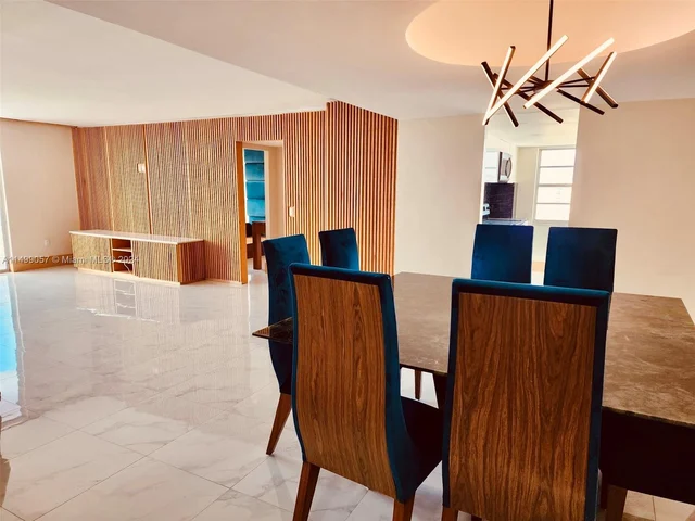 2801 NE 183rd St # 1201W, Aventura FL 33160