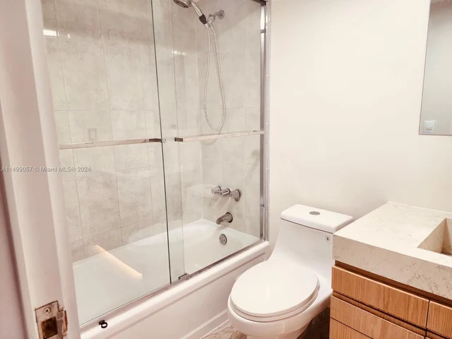 2801 NE 183rd St # 1201W, Aventura FL 33160