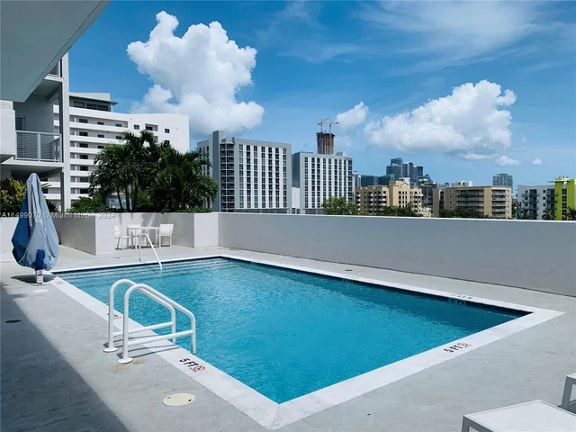39 NW 7th Ave # 301, Miami FL 33128