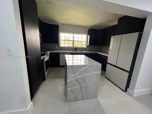 14101 NW 1st Ave, Miami FL 33168