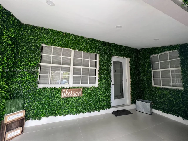 14101 NW 1st Ave, Miami FL 33168