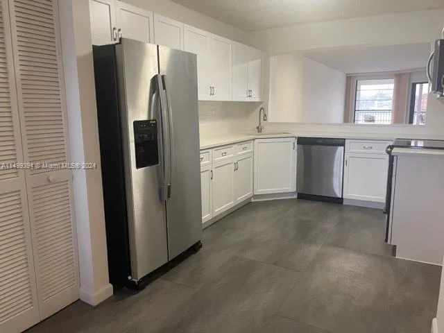 7228 Fairfax Dr # 203, Tamarac FL 33321