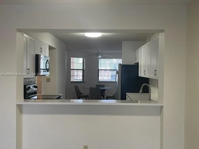 7228 Fairfax Dr # 203, Tamarac FL 33321