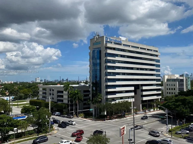 3232 Coral Way # 1601, Miami FL 33145