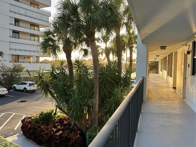 3545 S Ocean Blvd # 216, South Palm Beach FL 33480