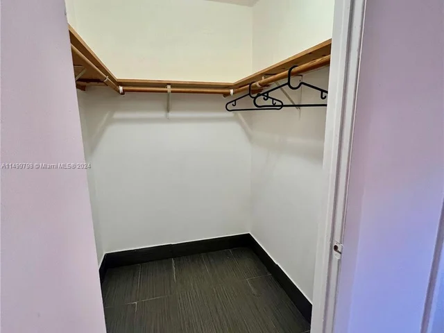 11880 SW 2nd St, Miami FL 33184