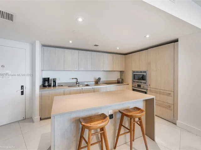 4111 S Ocean Dr # 2605, Hollywood FL 33019