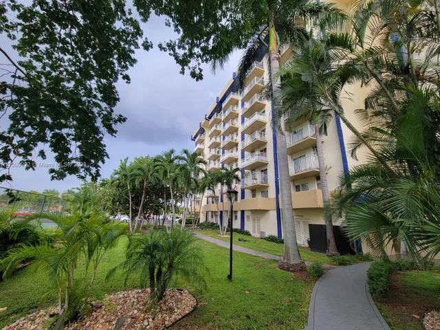 801 NW 47th Ave # W920, Miami FL 33126