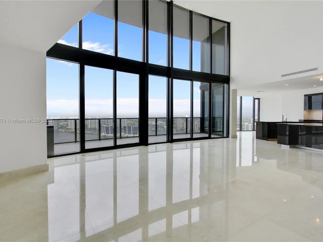 18555 Collins Ave # 4003, Sunny Isles Beach FL 33160