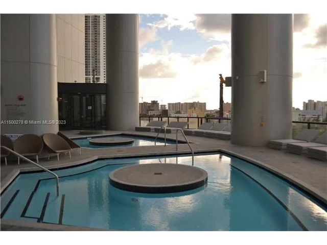 18555 Collins Ave # 4003, Sunny Isles Beach FL 33160
