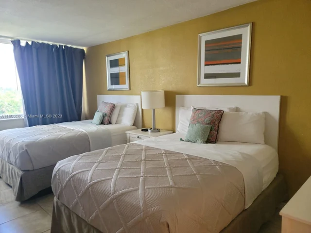 19201 Collins Ave # 343, Sunny Isles Beach FL 33160