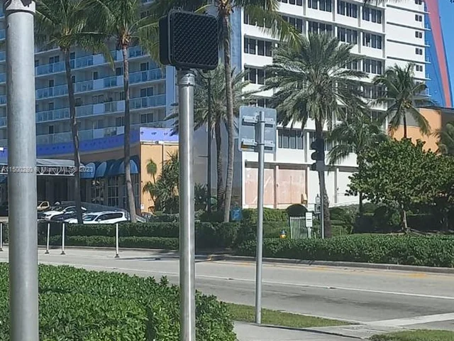 19201 Collins Ave # 343, Sunny Isles Beach FL 33160