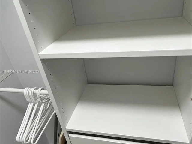 2750 NE 183rd St # 606, Aventura FL 33160