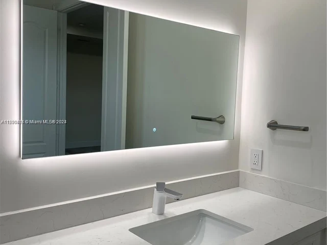 10180 Lake Vista Ct, Parkland FL 33076