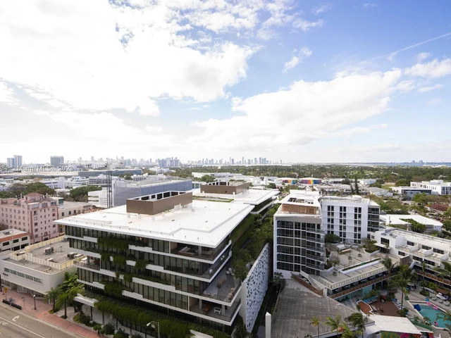 102 24th St # 1545, Miami Beach FL 33139