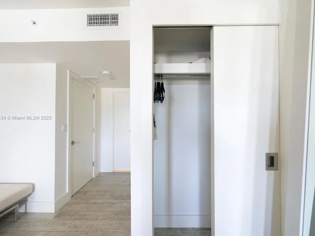 102 24th St # 1545, Miami Beach FL 33139