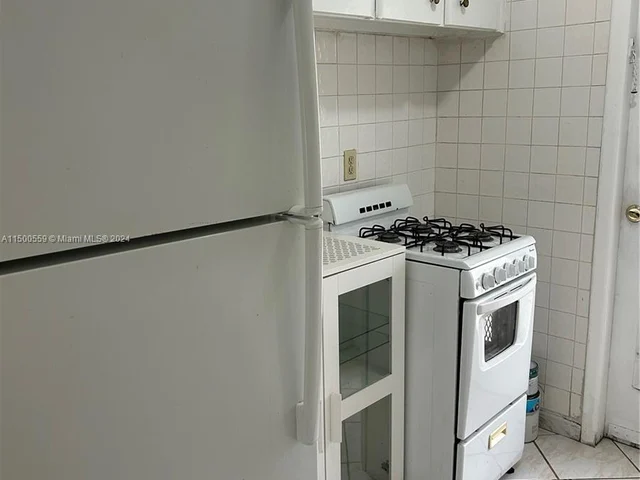 650 Pennsylvania Ave # 21, Miami Beach FL 33139