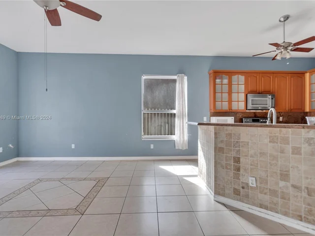 1819 NE 37th Pl, Homestead FL 33033