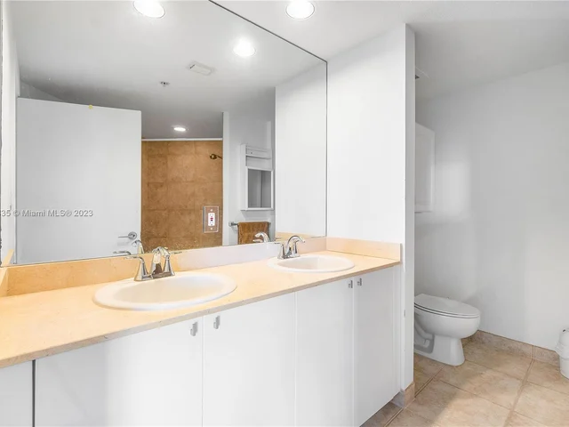 1551 N Flagler Dr # 818, West Palm Beach FL 33401