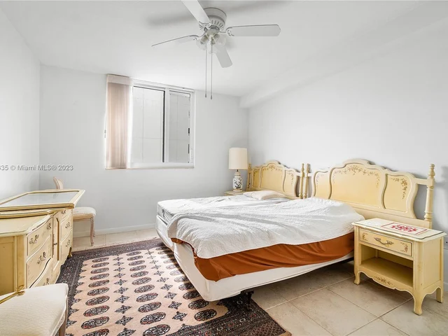 1551 N Flagler Dr # 818, West Palm Beach FL 33401