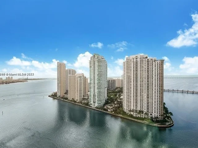 300 S Biscayne Blvd # 2506, Miami FL 33131