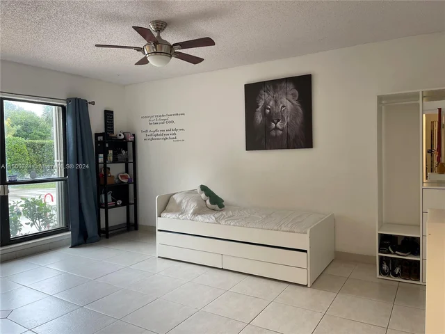 570 SW 20th Ct # 2, Delray Beach FL 33445