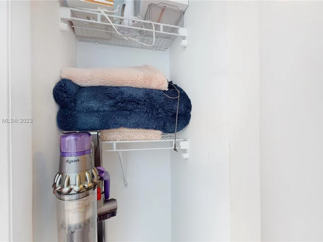 7934 West Dr # 901, North Bay Village FL 33141