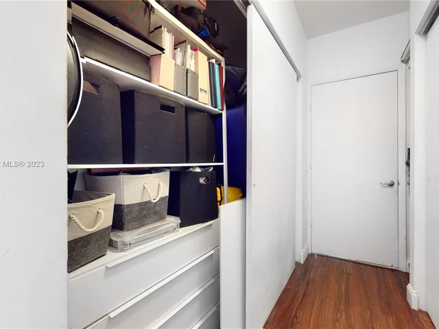 7934 West Dr # 901, North Bay Village FL 33141