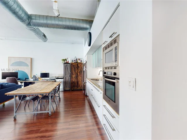 7934 West Dr # 901, North Bay Village FL 33141