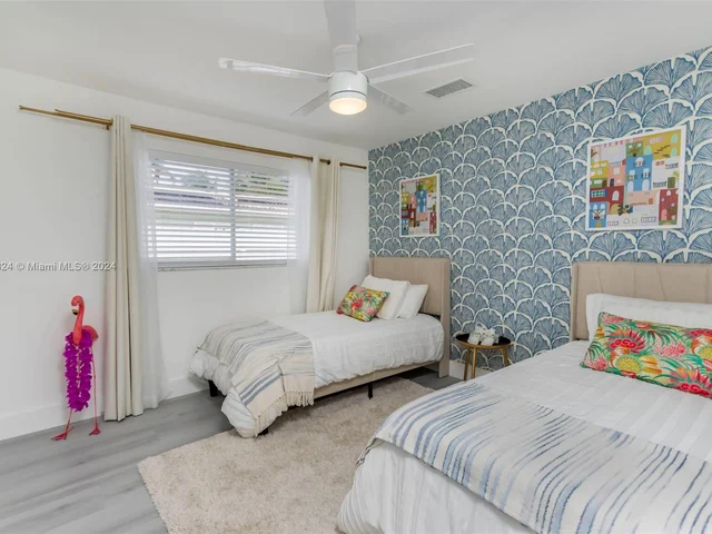 1731 SW 3 Avenue, Pompano Beach FL 33060