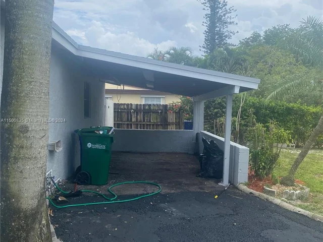 2644 NW 61st Ave, Margate FL 33063