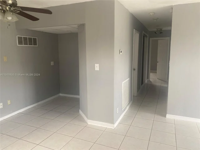 2644 NW 61st Ave, Margate FL 33063