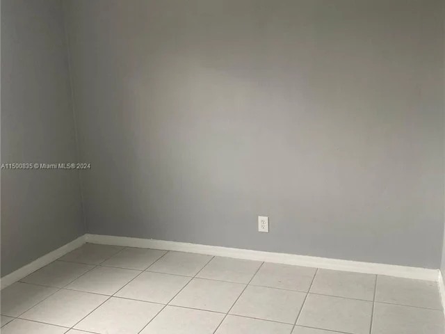 2644 NW 61st Ave, Margate FL 33063