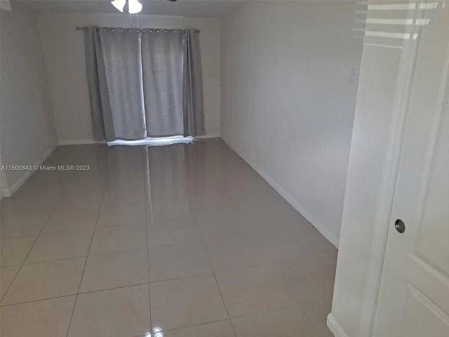 335 SW 18th Ave, Fort Lauderdale FL 33312