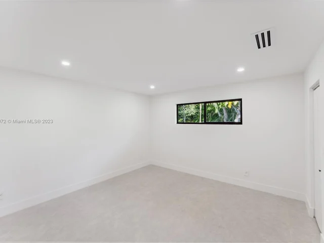 11340 SW 74th Ct, Pinecrest FL 33156