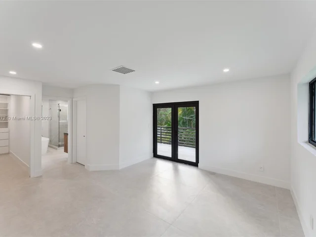 11340 SW 74th Ct, Pinecrest FL 33156