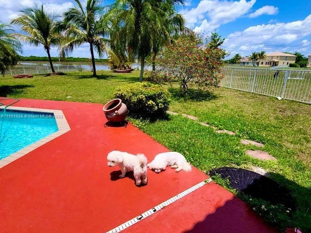 1688 NW 144th Way, Pembroke Pines FL 33028