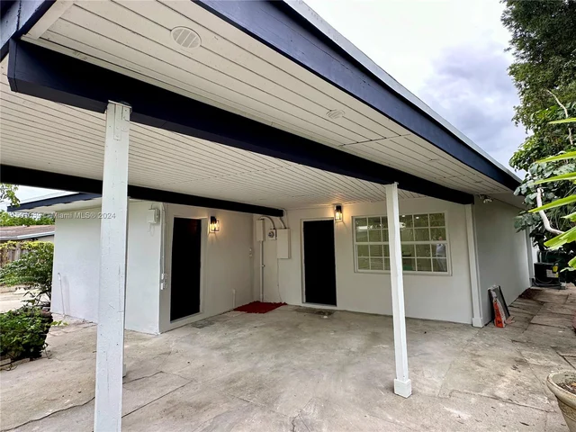 1619 NW 16th St, Fort Lauderdale FL 33311